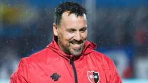 Tras su salida de Newell's, Cristian Fabbiani está cerca de dar el salto a Europa