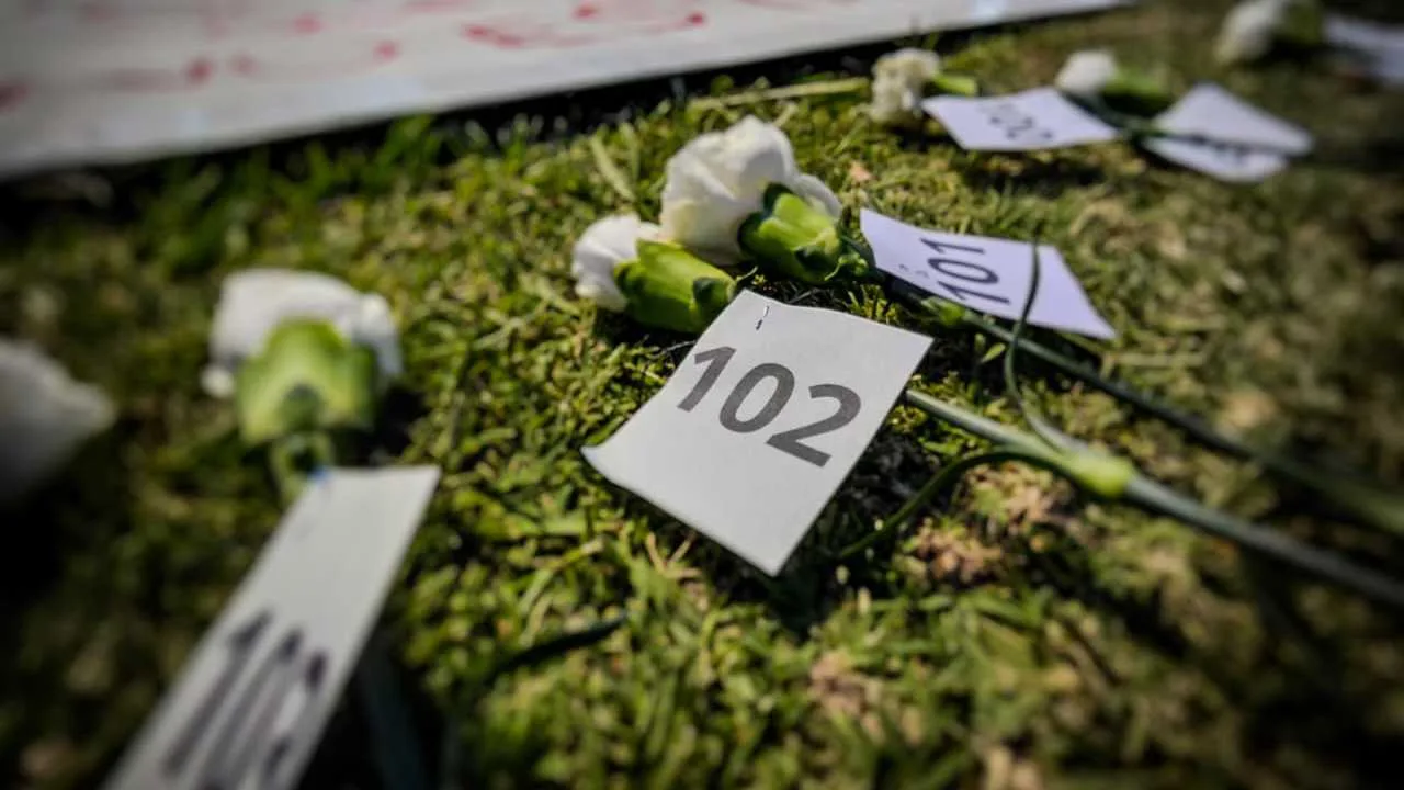 Familiares de víctimas del fentanilo mostraron todo su dolor y pidieron justicia en una marcha en Villa Gobernador Gálvez