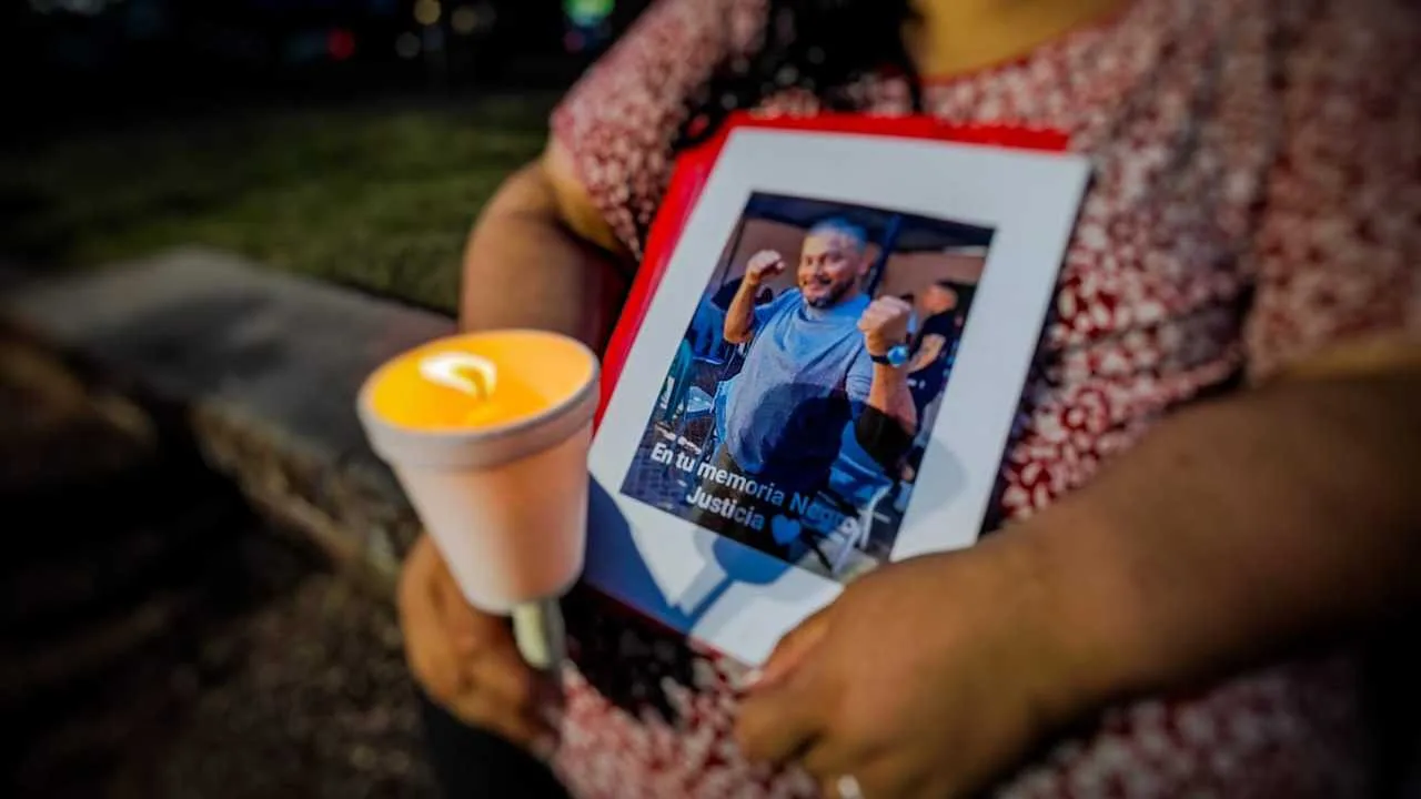 Familiares de víctimas del fentanilo mostraron todo su dolor y pidieron justicia en una marcha en Villa Gobernador Gálvez