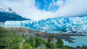¿Chau protección? Milei envió al Congreso un proyecto de reforma de la Ley de Glaciares