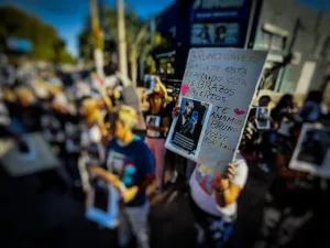 Masiva marcha para pedir por la aparición de Bruno, el joven que es buscado de forma desesperada por su familia desde hace 5 días