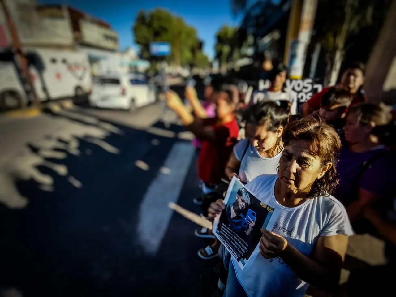 Masiva marcha para pedir por la aparición de Bruno, el joven que es buscado de forma desesperada por su familia desde hace 5 días