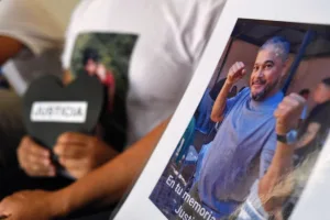 Villa Gobernador Gálvez abraza a sus víctimas del fentanilo contaminado