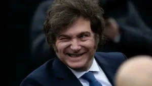 El ajuste no llegó a la Quinta de Olivos: Milei agasaja a todo su gabinete con un asado