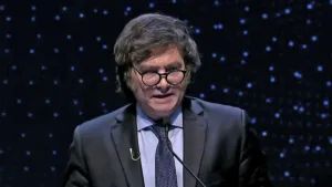 Milei volvió a defender su plan económico: "Quedó atrás el riesgo kuka"