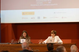 La RAE suma crudivorismo, milenial, loguearse y turismofobia al Diccionario de la Lengua Española