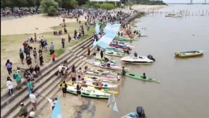 “Salvemos el Paraná”: realizaron una travesía náutica contra la profundización y reprivatización del río Paraná