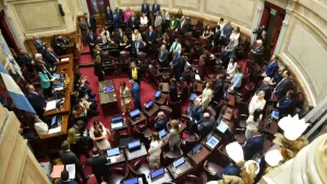 Al menos cinco senadores peronistas se despegan del kirchnerismo y votarán en general el Presupuesto del gobierno en el Senado