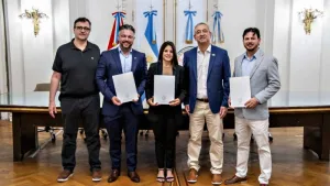 Javkin y los nuevos integrantes de su gabinete