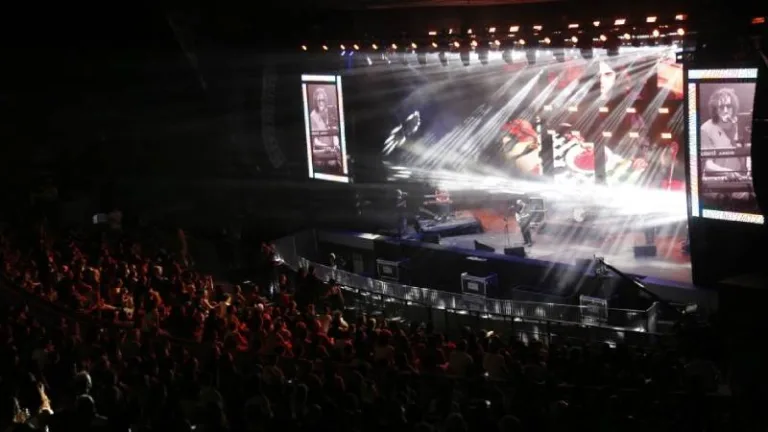 Arrancó el festival FARO