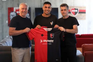 Refuerzo a pedido de la dupla: Newell's compró a Oscar Salomón