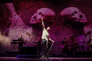 En medio de encendidos discursos en Cosquín, Abel Pintos reivindicó la libertad de expresión: “Vivimos en democracia”