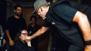 Visita de lujo: la sorpresiva aparición de Charly García en el recital de León Gieco