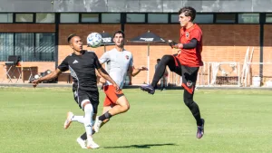 Leones sumó minutos de fútbol ante la Reserva de Newell's en Bella Vista