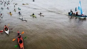 Navegando por el rio parana