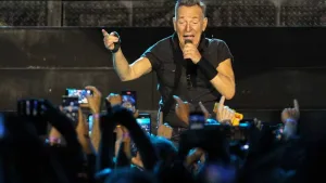 Bruce Springsteen arremetió contra Trump y le dedicó una canción a las víctimas del ICE