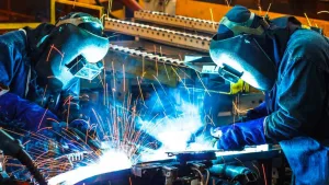 El peor año desde la pandemia: la industria metalúrgica cerró el 2025 en el pozo y cayó 7,1% en diciembre