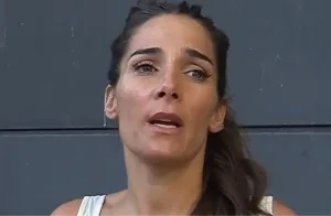 Juana Viale, muy molesta, desmintió ser “la tercera en discordia” entre Macri y Awada