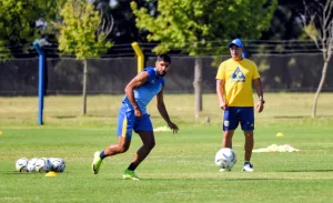 Panorama auriazul: Central afronta el último test antes del estreno oficial