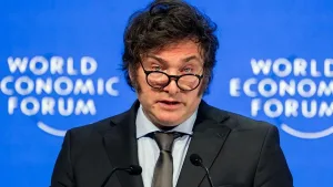 Milei apeló en Davos a los teóricos austríacos, a Maquiavelo y a la crítica anti woke pero no llamó la atención porque la agenda la marcó Trump
