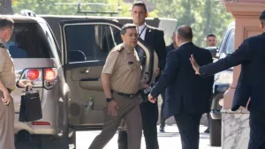 Otro guiño de Milei a los militares: emitió un DNU que les permite ocupar cargos en el gobierno sin pasar a disponibilidad