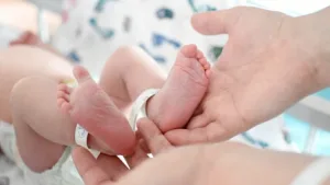 Natalidad en descenso: desafíos, oportunidades y una nueva mirada sobre la maternidad