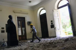 Autoridades recorrieron las obras de intervención integral de la Escuela Normal Nº 1 de Rosario