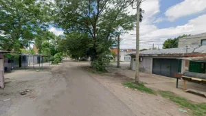 Violenta pelea entre vecinos en barrio 17 de Agosto: uno quedó internado en el Heca y el otro demorado