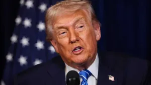 Imposiciones comerciales: Trump anunció que Venezuela comprará "únicamente productos fabricados en Estados Unidos" con el dinero del petróleo