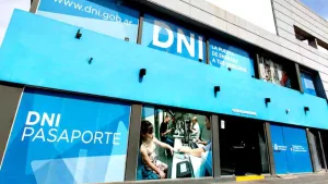 Las bajas en el gobierno de Milei no se detienen: ahora renunció el titular del Renaper