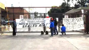 Una multinacional envió 65 telegramas de despidos el 30 de diciembre, previo a los festejos de Año Nuevo