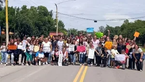 Miles de docentes autoconvocados