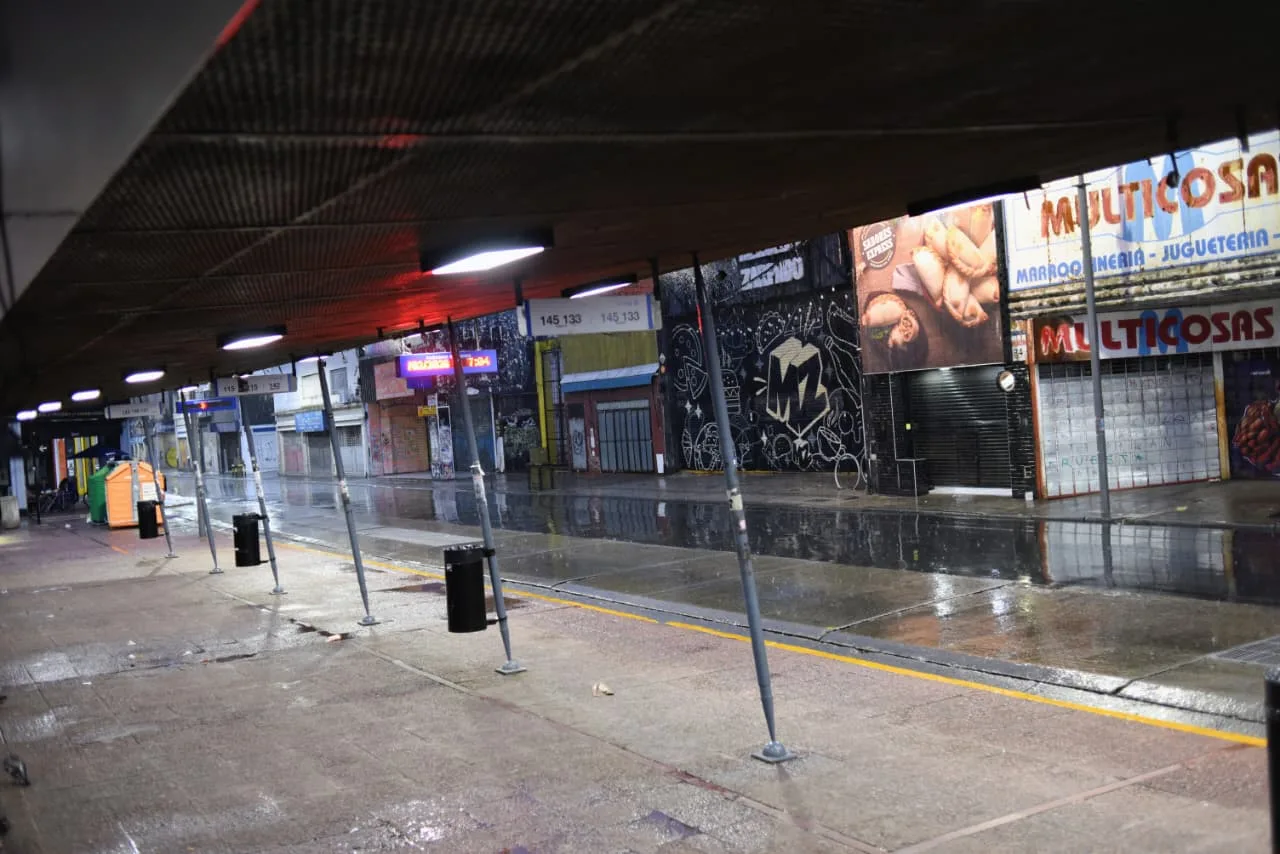 En Rosario sí hubo movilización contra la reforma antilaboral: gremios y agrupaciones sociales marcharon por el centro de la ciudad