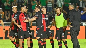 Peor imposible: Newell's cayó 3-0 ante Banfield y la dupla tocó fondo