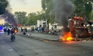 El vocero legal de los policías en protesta detalló los reclamos y justificó la protesta