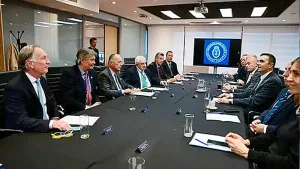 Reforma laboral y aportes obligatorios: CGT y cámaras empresarias acercan posiciones, pero las pymes advierten un debate ajeno a la realidad