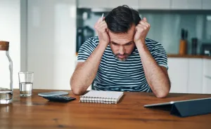 Argentinos en alerta: más de la mitad vive con estrés financiero