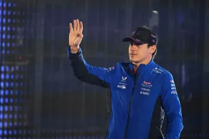 Colapinto cobra 70 veces menos que Verstappen: revelan salarios de la F1 para 2026