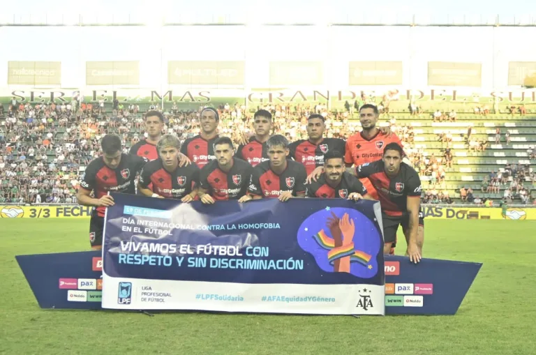 Uno x Uno Leproso: todos aplazados en un partido 'saca técnicos'