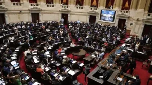 Reforma laboral: el oficialismo obtuvo quórum y comenzó la larga sesión en Diputados