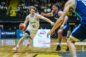Argentina cayó ante Uruguay y se quedó sin invicto en las eliminatorias mundialistas
