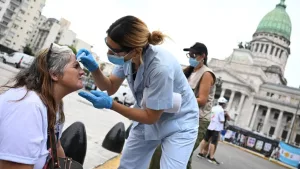 Otra vez la represión en la marcha de los jubilados: palazos y gases de la Policía contra los manifestantes