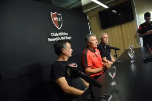 Kudelka inició su segundo ciclo en Newell's y debuta en el Clásico: “Hubiese sido más fácil tomar el equipo lunes, pero yo quiero estar”