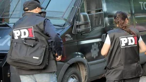 Plata o plomo en zona sur: exigieron 4.000 dólares semanales a los dueños de una distribuidora a cambio de no balearles el local 