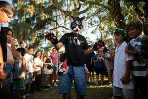 Otras batallas: en el Campo de la Gloria donde peleó San Martín se reunieron los therian, que se autoperciben animales