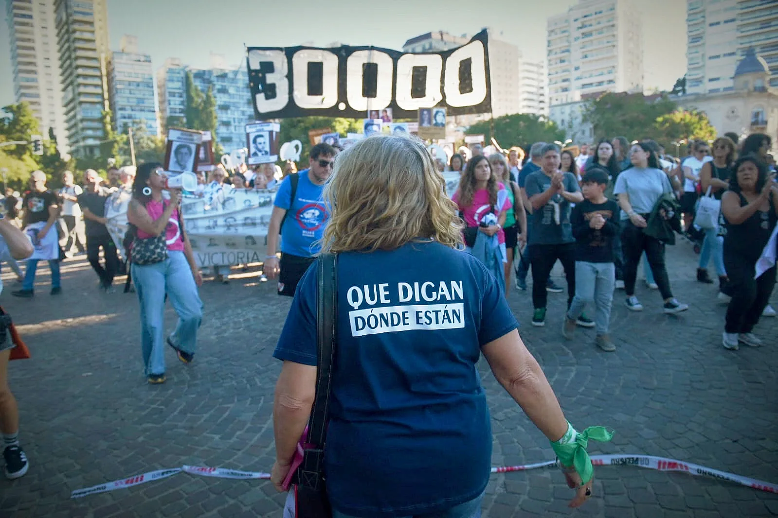 Rosario no olvida: imágenes de una marcha histórica por la memoria, la verdad y la justicia