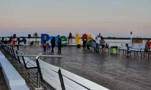 Estaba pescando en Puerto San Martín y cayó al agua: intensa búsqueda de un hombre en el río Paraná