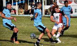 Ponen el honor en juego: Unión y Juniors juegan una nueva edición del Clásico de Totoras