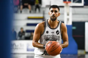 Boixader imparable para la victoria de Temperley ante Náutico en la ribera