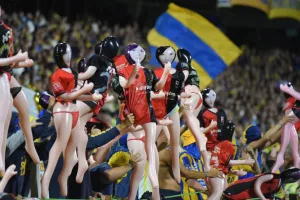 El folclore del fútbol que se pasó varios pueblos: sancionaron a Central con dos partidos sin banderas e instrumentos